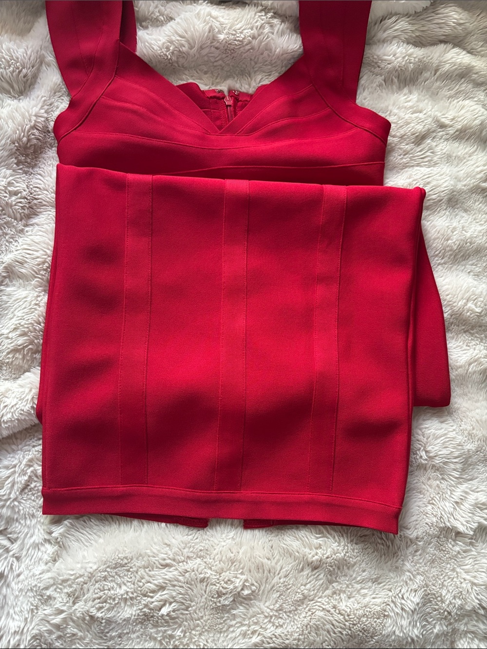 Bandage Red Off-Shoulder Midi Dress - Picture 3 of 5
